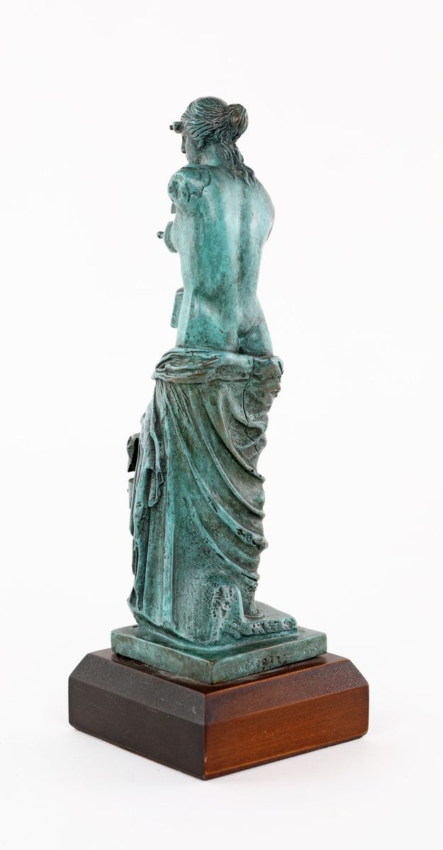 Salvador Dalì - Venus De Milo Aux Tiroirs