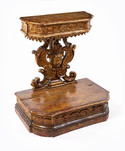 Antico Inginocchiatoio in Legno Intagliato e Dorato