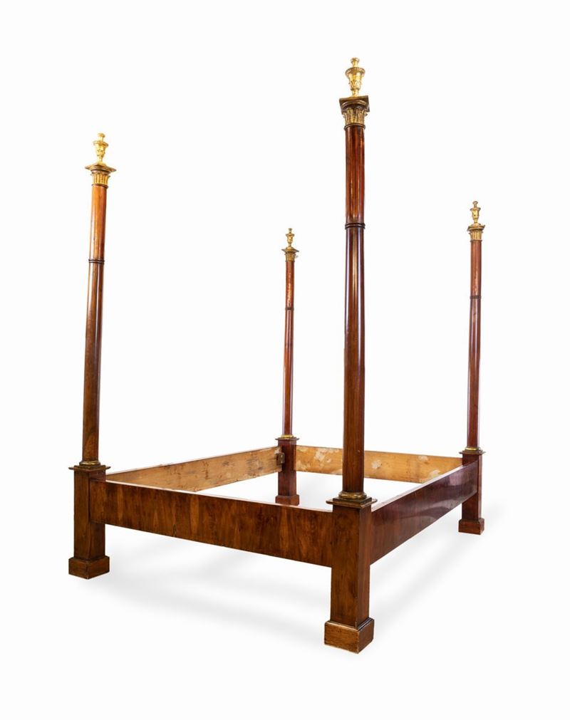 Letto Matrimoniale in Mogano con Colonne, Fine del XIX Secolo