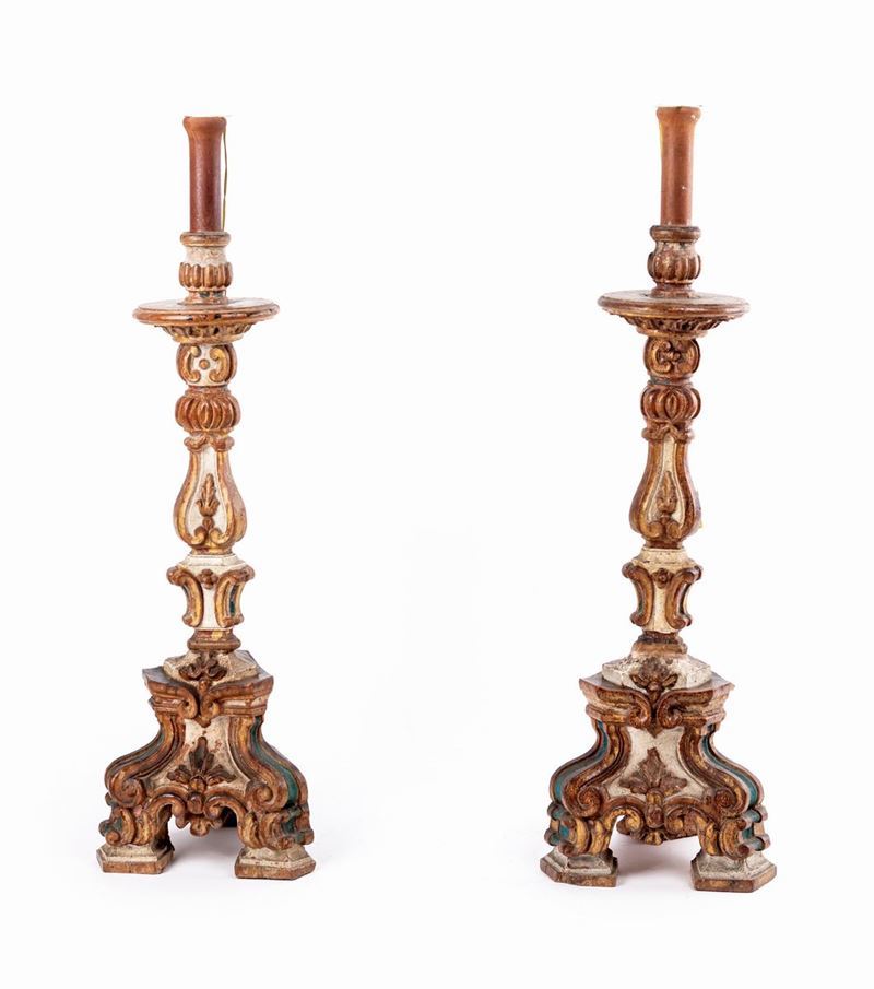Coppia di Torciere in Legno Laccato e Dorato, XVIII Secolo