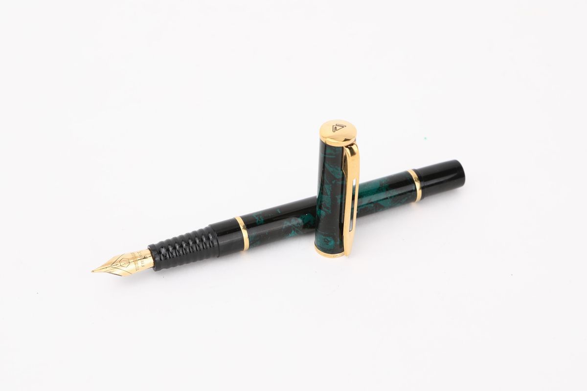 Waterman - Penna Stilografica in Metallo Smaltato Verde