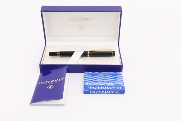 Waterman Ideal - Penna stilografica in vernice nera e metallo dorato