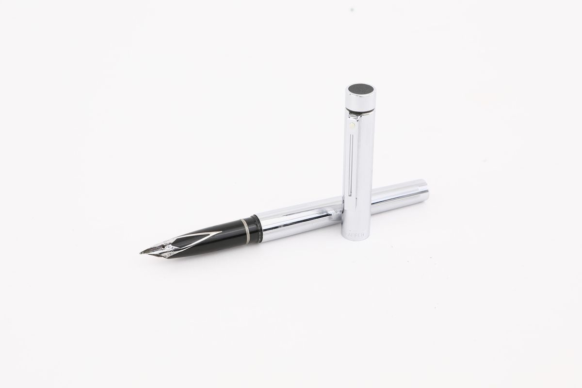 Sheaffer - Penna Stilografica in Acciaio