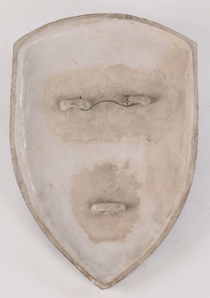 Grande Scudo in Ceramica Policroma