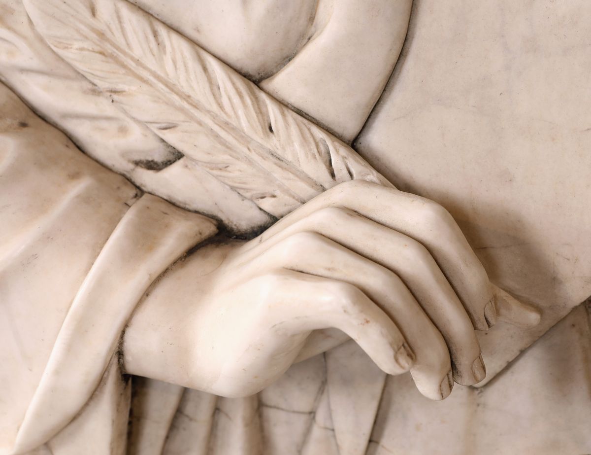 Grande Medaglione Ovale in Marmo Bianco, XX Secolo