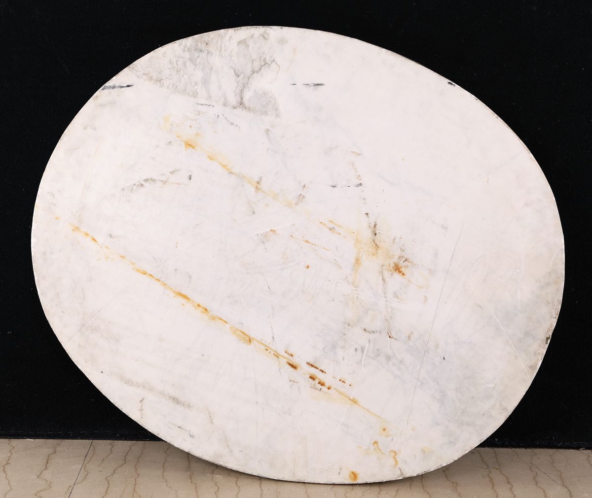 Grande Medaglione Ovale in Marmo Bianco, XX Secolo
