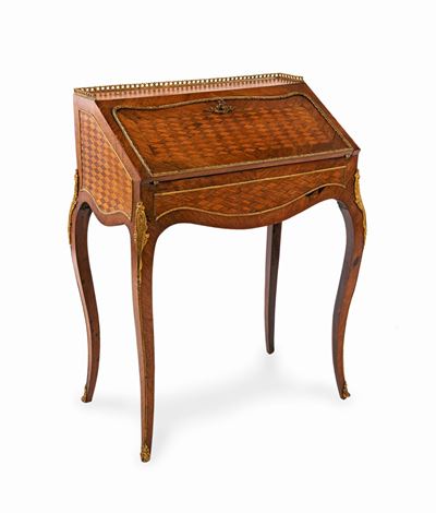 Bureau De Dame in Legni di Varie Essenze, Francia, Fine del XIX Secolo
