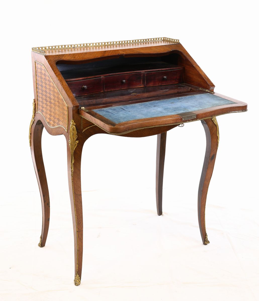 Bureau De Dame in Legni di Varie Essenze, Francia, Fine del XIX Secolo
