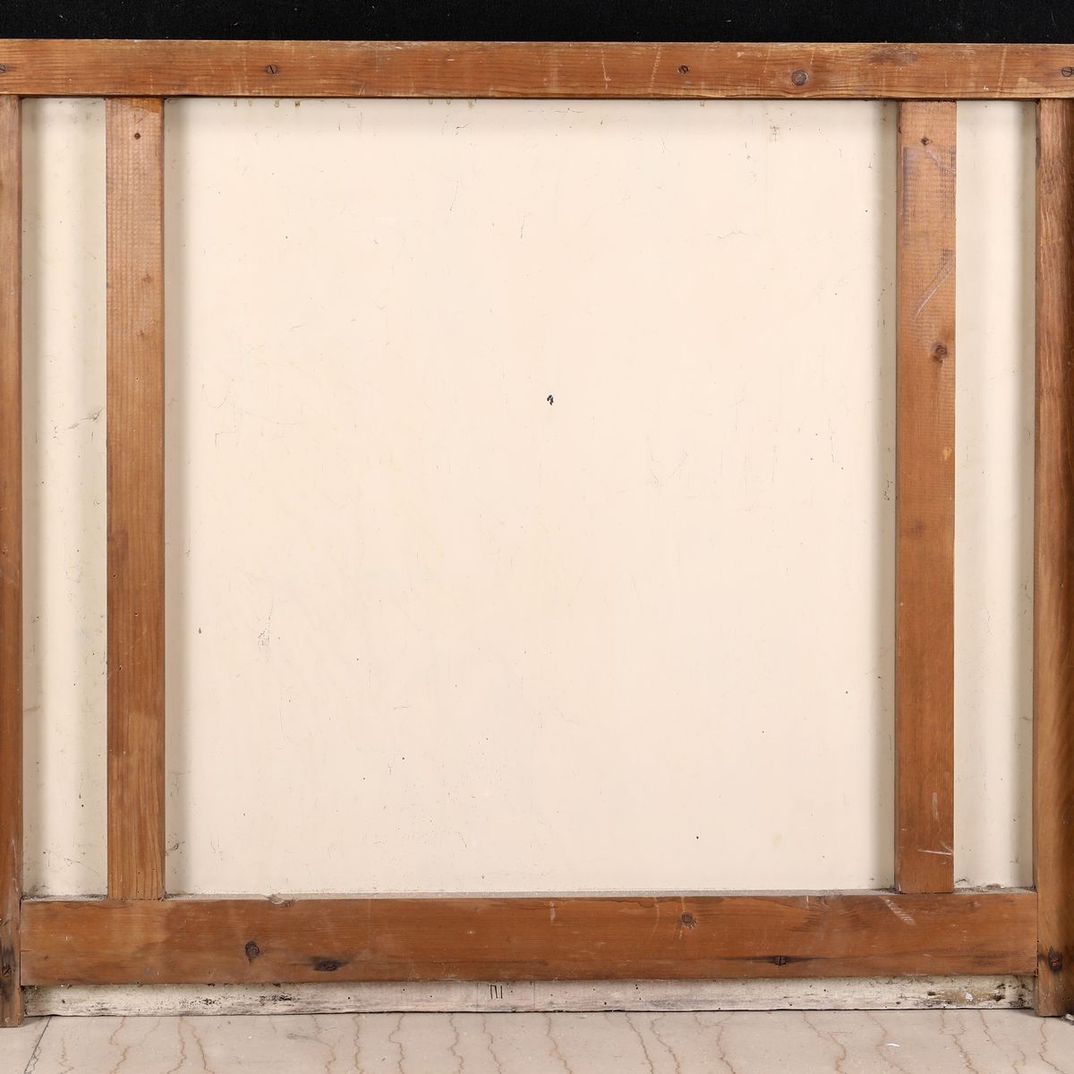 Fondosala in Legno Laccato e Dorato