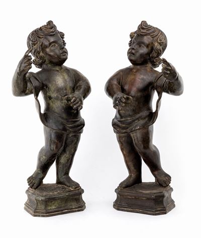Coppia di Putti in Bronzo Patinato