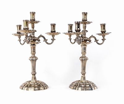 Coppia di Candelabri in Argento a Doppio Uso, Milano, Bollo del Fascio