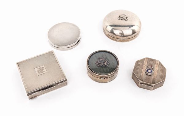 Lotto composto da cinque piccole scatole in argento  - Asta Argenti Antichi e da Collezione - Casa d'Aste Arcadia
