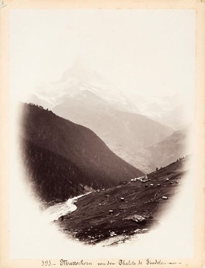 Cervino e Alcuni Chalets di Findelen