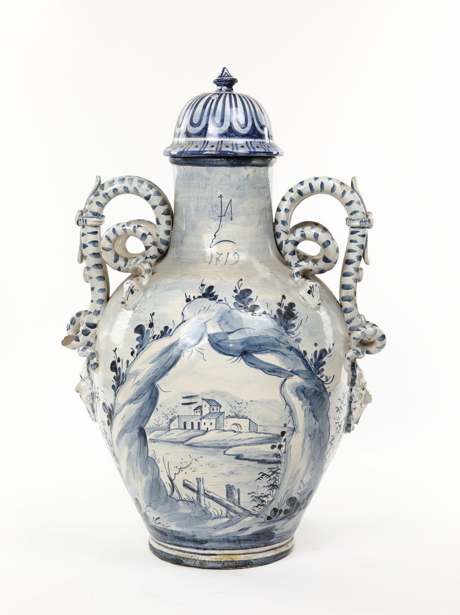 Vaso in Maiolica Bianca e Blu, Savona