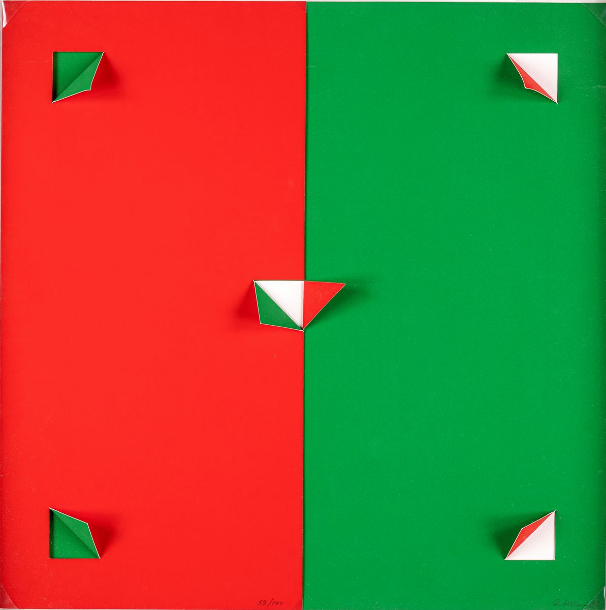 Enrico Castellani - Carta Piegata