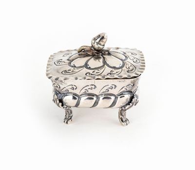 Piccola Scatola in Argento 800/1000, Milano, Fine del XIX/inizi del XX Secolo, Argentiere Miracol...