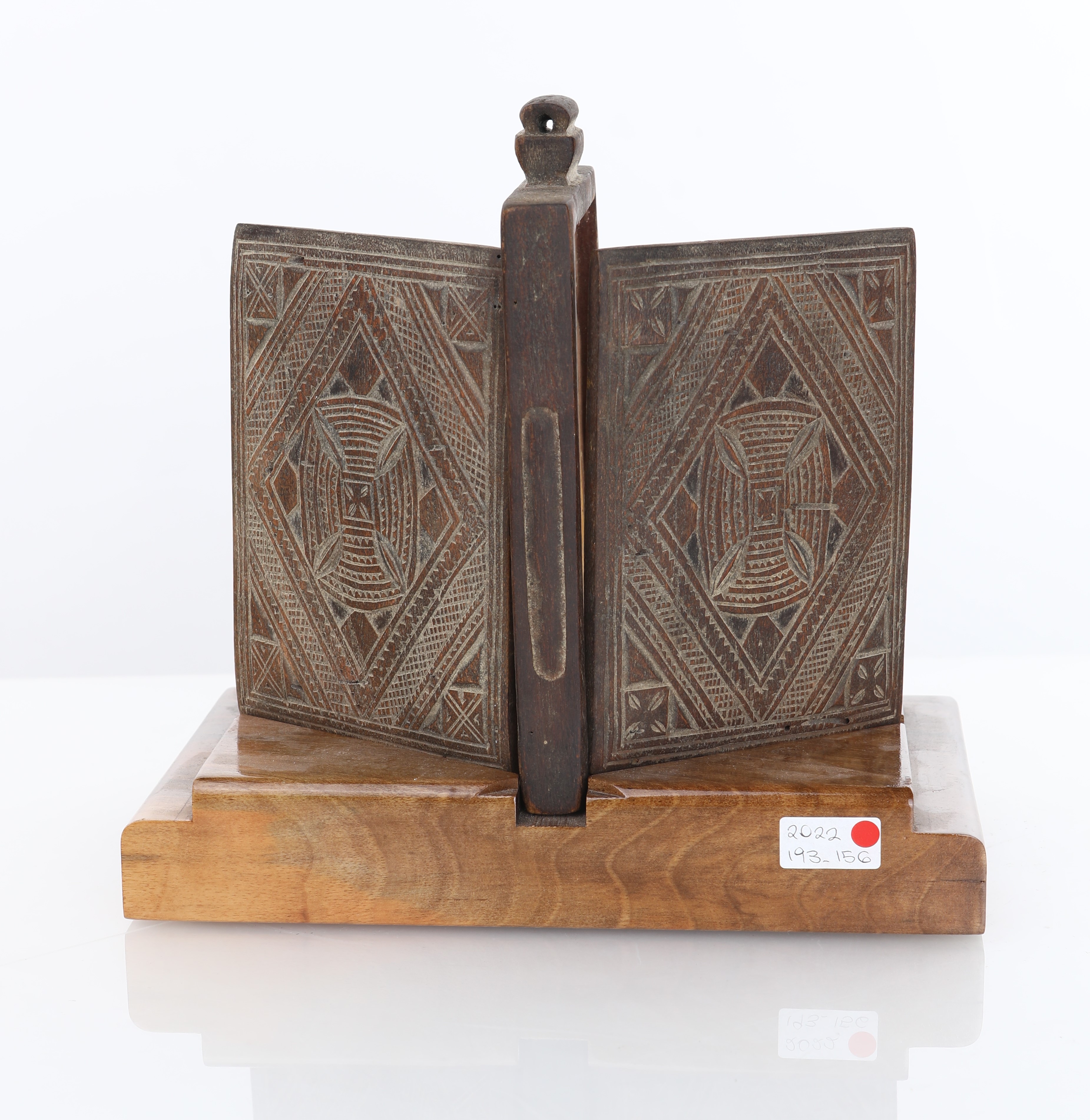 Trittico devozionale in legno, arte africana