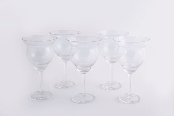 Nove calici in vetro