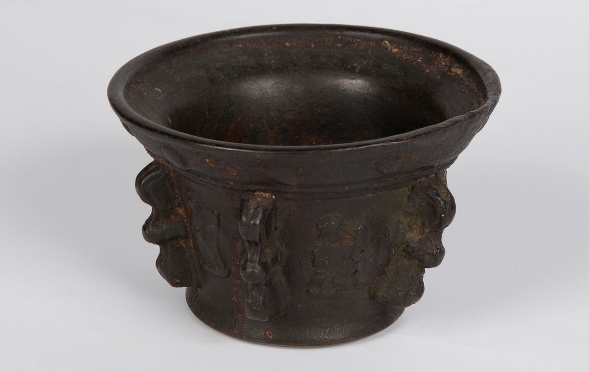 Mortaio in Bronzo Brunito, XVI Secolo