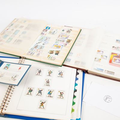 Lotto di Francobolli Moderni
