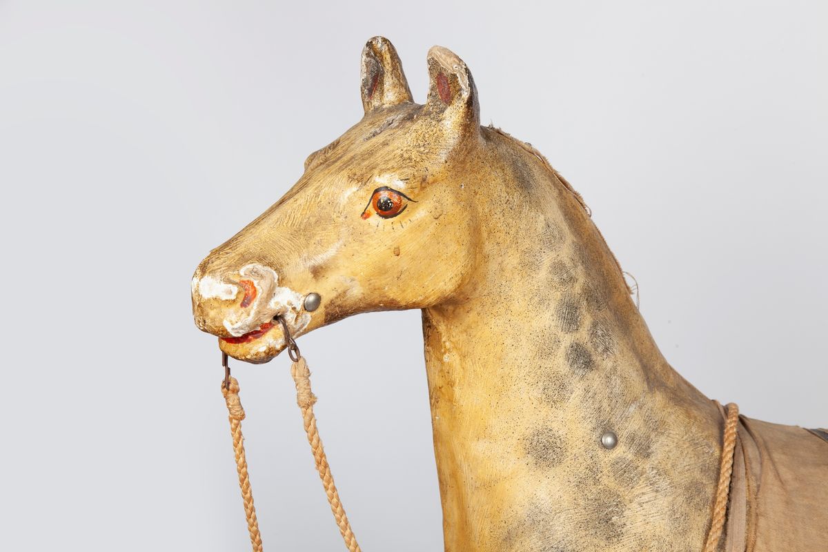 Cavallo Giocattolo in Cartapesta e Legno Laccati, Fine del XIX/inizi XX Secolo