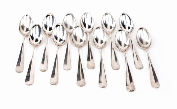 Dodici cucchiaini da dolce in argento, Regno di Sardegna, città di Genova  1840 ca. - Asta Argenti Antichi e da Collezione - Casa d'Aste Arcadia