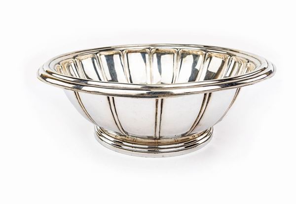 Bacile in argento, Napoli 1830/1840, argentiere F.R.