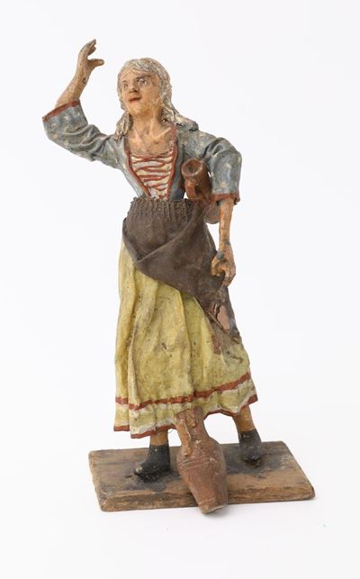 Scultura Polimaterica di Vecchia con Anfora, Sicilia, XIX Secolo