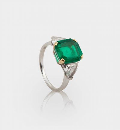 Bulgari - Anello in Oro e Platino con Smeraldo Colombiano