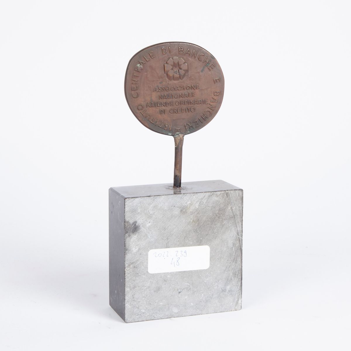 Emilio Greco - Medaglia in Bronzo. Associazione Nazionale Aziende Ordinarie di Credito.