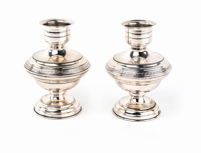 Coppia di Piccoli Candelieri in Argento 800/1000