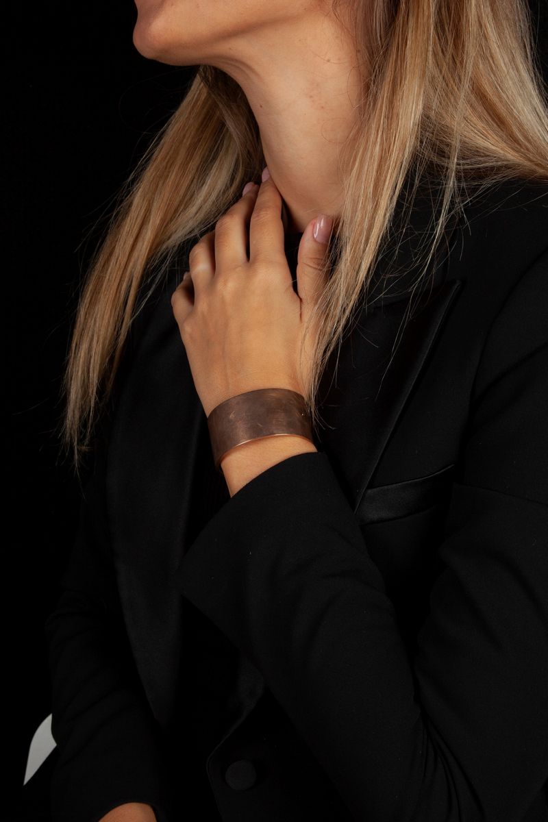 Bracciale Rigido a Manetta