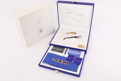 Waterman Edson Boucheron - Penna Stilografica con Struttura in Oro Giallo 18 Kt e Resina Blu. Spe...