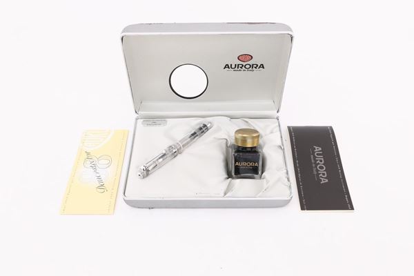 Aurora 88 Demonstrator, penna stilografica in resina trasparente con particolari cromati