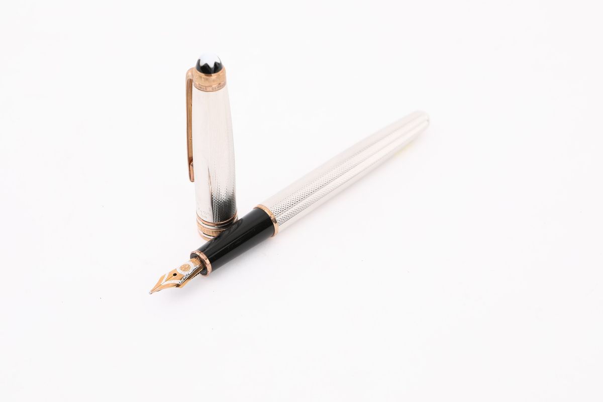 Montblanc Meisterstuck 149, 75 Years Of Passion And Soul - Penna Stilografica in Argento Ciselé 9...