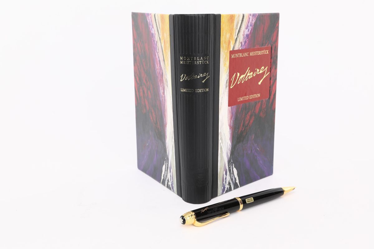 Montblanc Meisterstuck Voltaire, Portamine in Vernice con Particolari Dorati