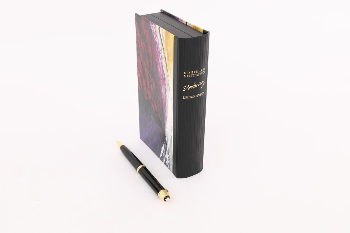 Montblanc Meisterstuck Voltaire - Penna a Sfera in Vernice con Particolari in Argento 925 Dorato
