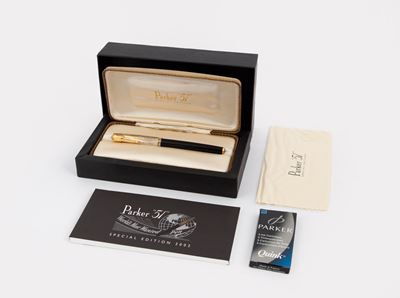 Parker "51" Special Edition 2002 - Penna Stilografica in Resina Nera e Cappuccio in Argento