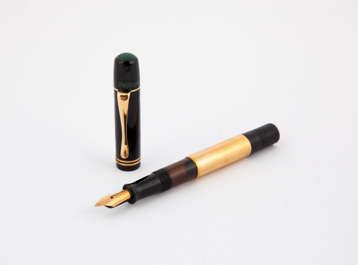 Pelikan Original 1931 Limited Edition - Penna Stilografica in Resina Nera e Particolari in Metall...