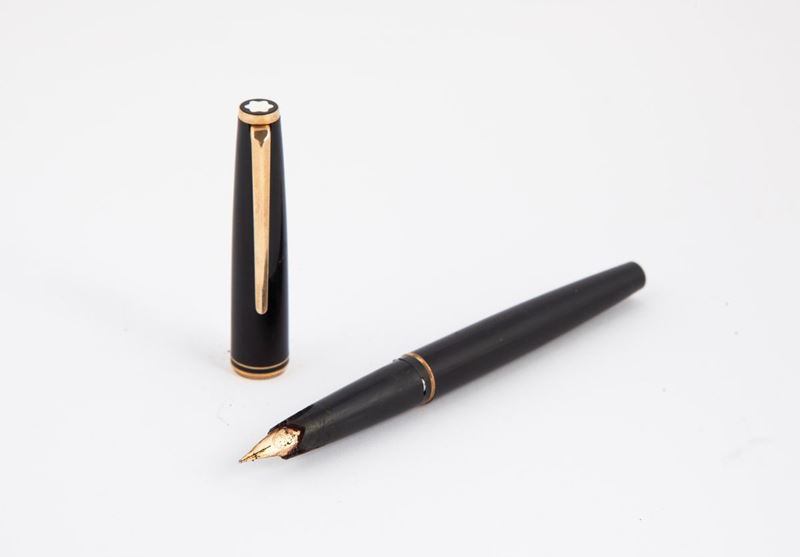 Montblanc Classic - Penna Stilografica in Lacca Nera