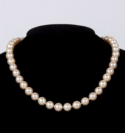 Collana di Perle Chiusura in Oro
