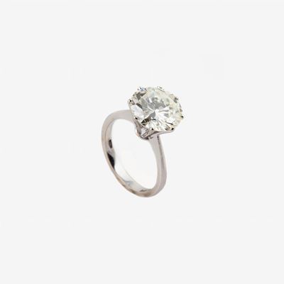 Anello in Oro e Brillante Solitario