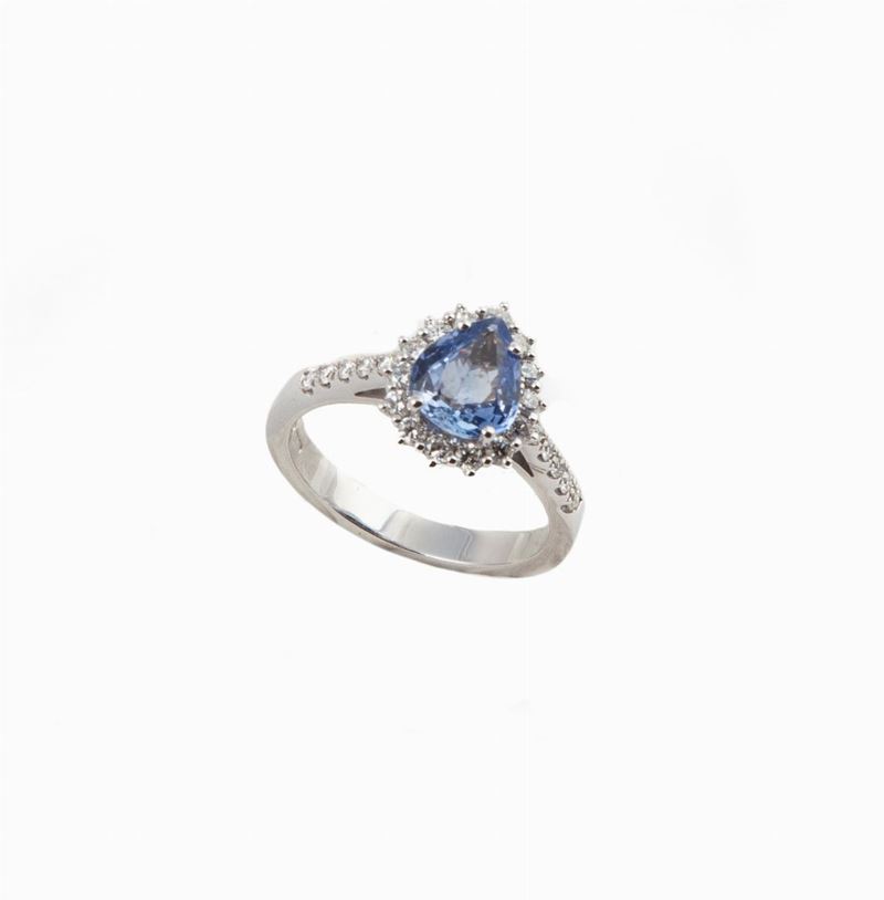 Anello a Goccia in con Zaffiro e Brillanti