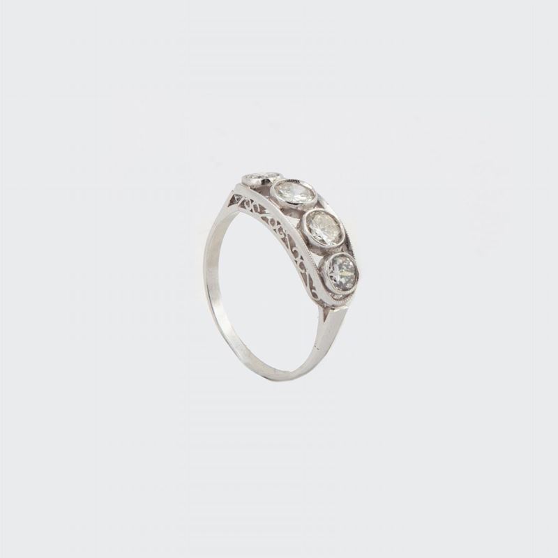 Anello a Fascia in Oro con Quattro Brillanti Anni '30