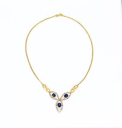 Girocollo in Oro Giallo con Zaffiri e Rose di Diamante