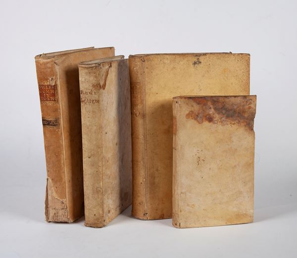 Lotto di quattro volumi del XVIII secolo con legature in pergamena