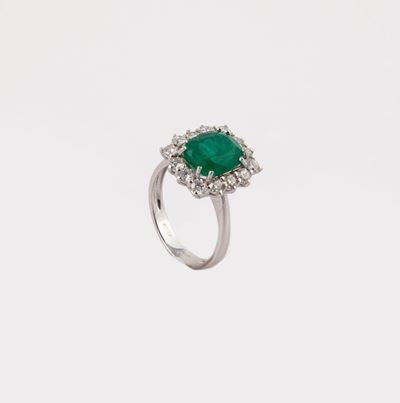 Anello in Oro, Smeraldo e Brillanti