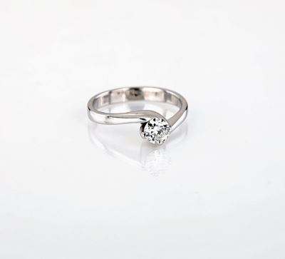 Anello in Oro e Brillante Solitario