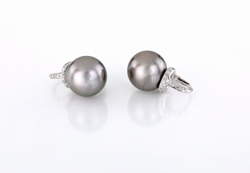 Orecchini in Oro Brillanti e Perla Tahiti