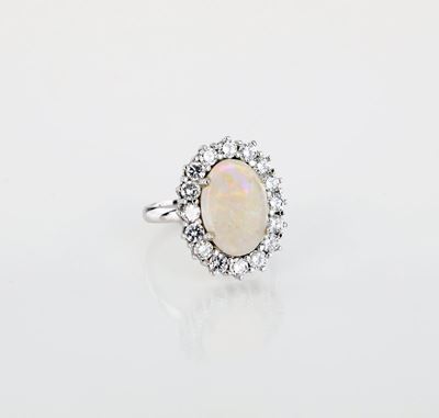 Anello in Oro Opale e Brillanti
